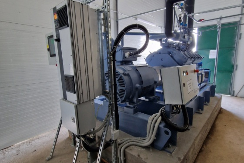 Referencie / Kompresor pre IQF špirálový zmrazovač - KUPEX spol. s r.o. - foto Referencie / Kompresor pre IQF špirálový zmrazovač - KUPEX spol. s r.o. - foto