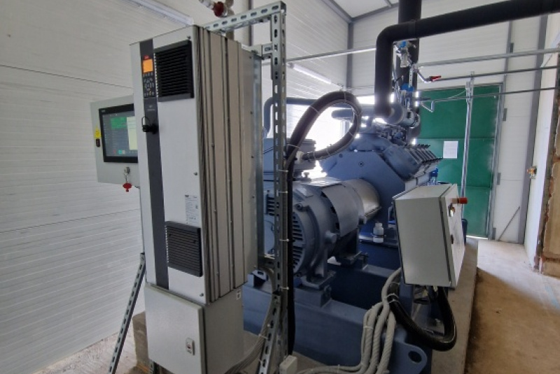 Referencie / Kompresor pre IQF špirálový zmrazovač - KUPEX spol. s r.o. - foto Referencie / Kompresor pre IQF špirálový zmrazovač - KUPEX spol. s r.o. - foto