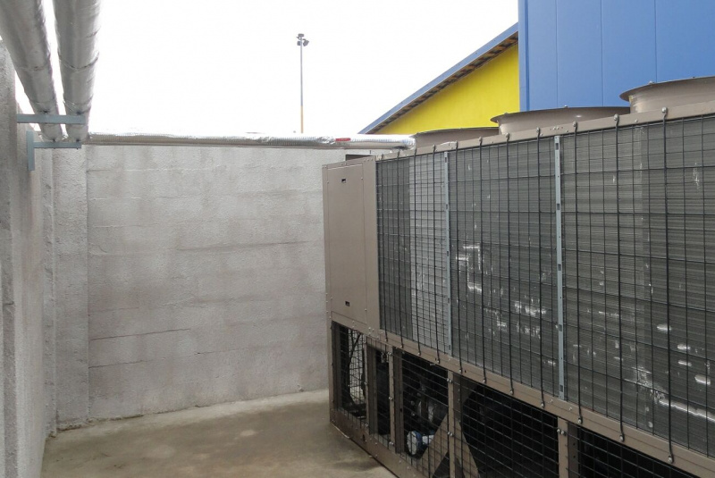 Referencie / ZŠ Čaňa - odpadové teplo - foto